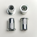 Afbeeldingen van MFX MASTERGRIP STEEL M4 CO BLISTER (50)